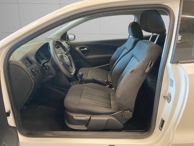 VOLKSWAGEN POLO 2017