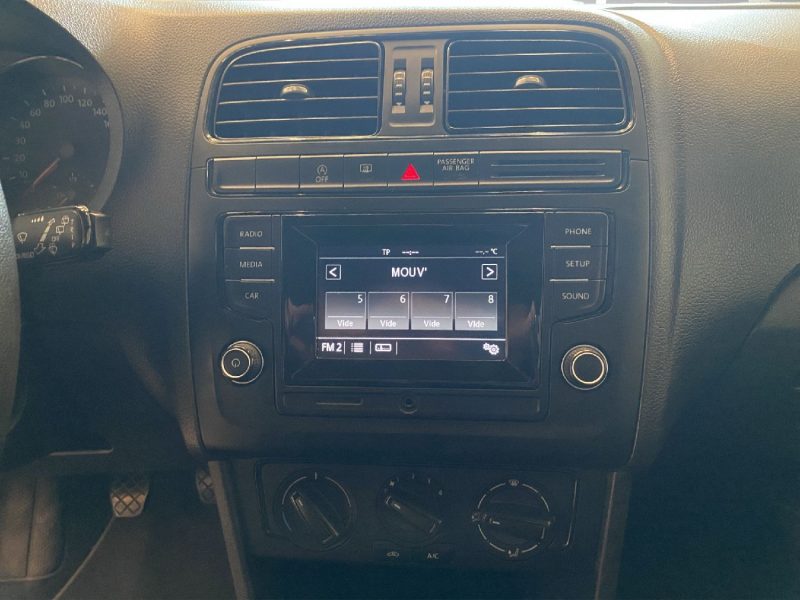 VOLKSWAGEN POLO 2017