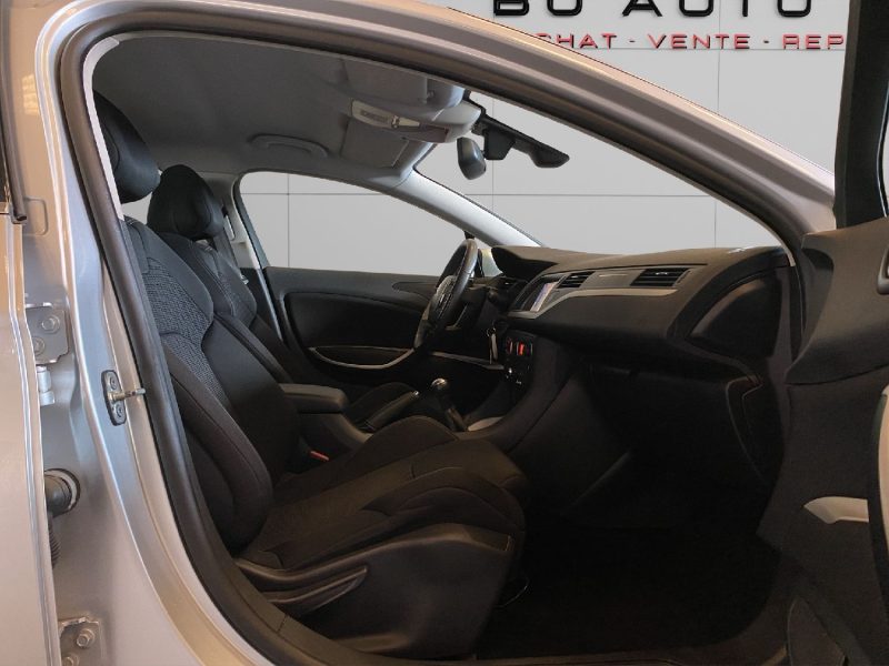 CITROEN C5 1.6 HDi 115 CV *FINITION EXCLUSIVE*.