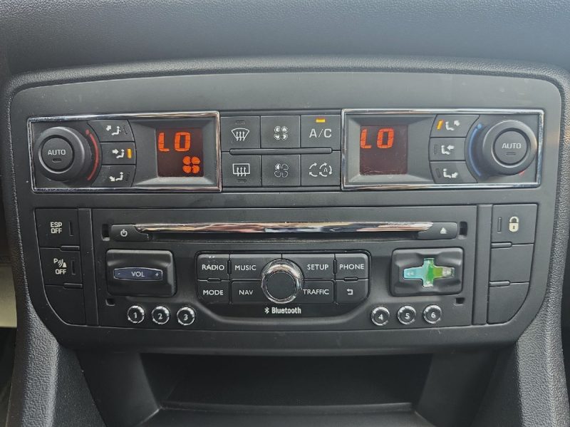 CITROEN C5 1.6 HDi 115 CV *FINITION EXCLUSIVE*.