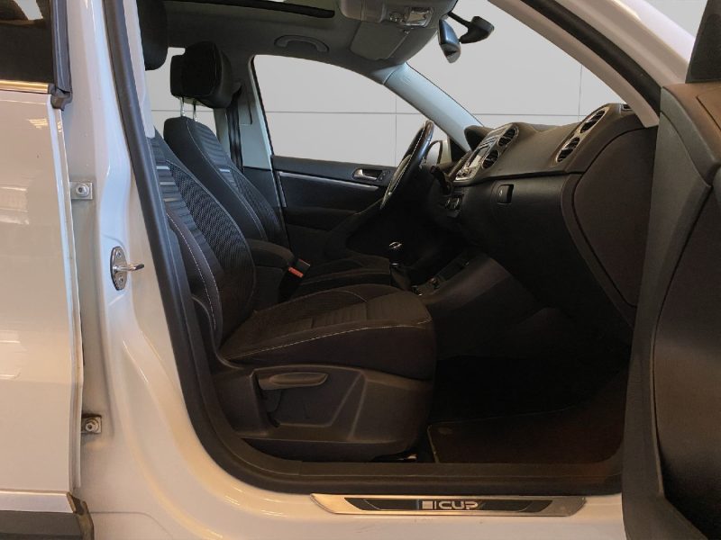 VOLKSWAGEN TIGUAN 2014
