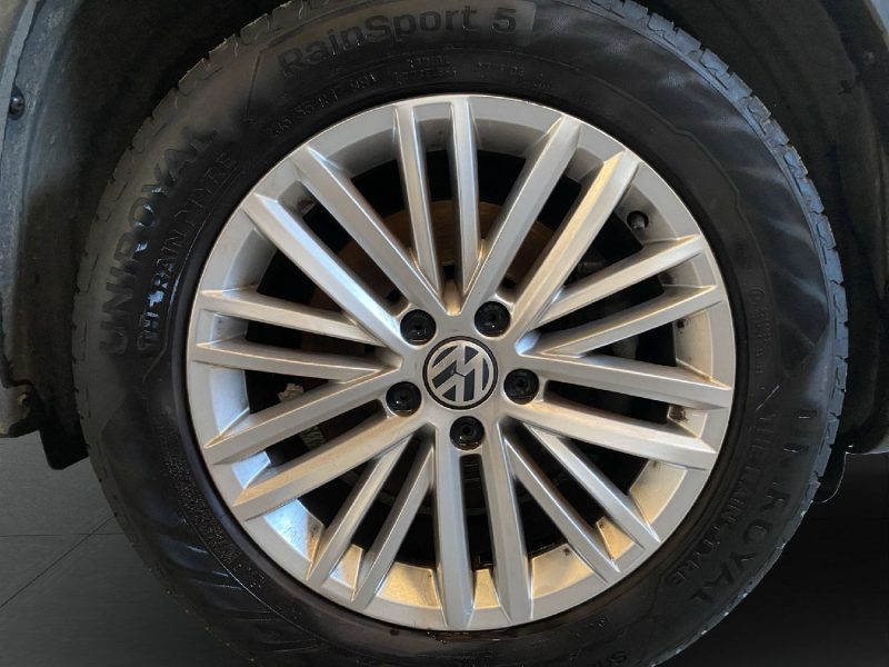 VOLKSWAGEN TIGUAN 2014