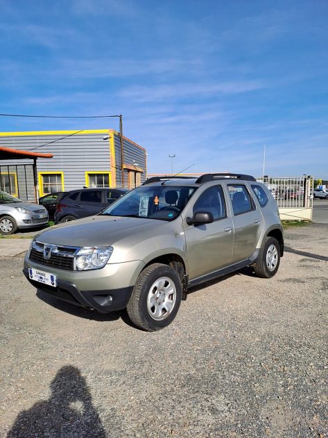DACIA DUSTER 2012