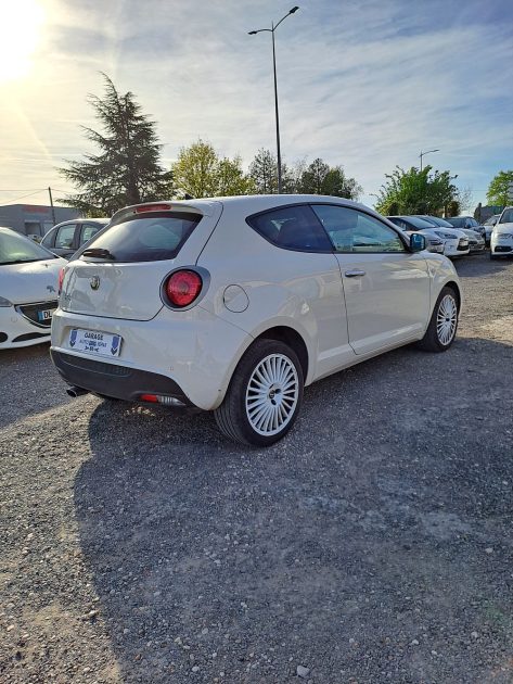ALFA ROMEO MITO 2015