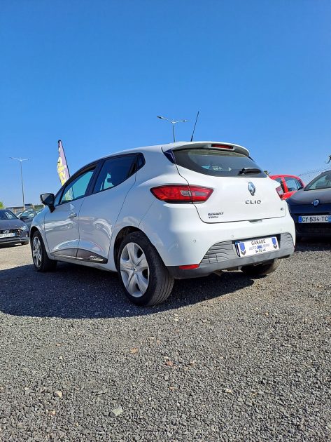 RENAULT CLIO 2015