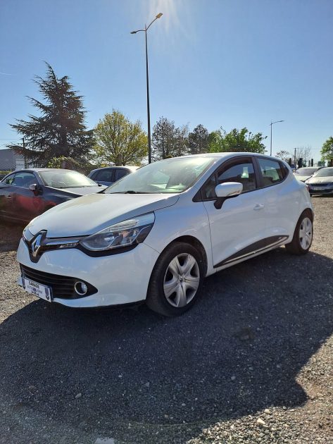 RENAULT CLIO 2015