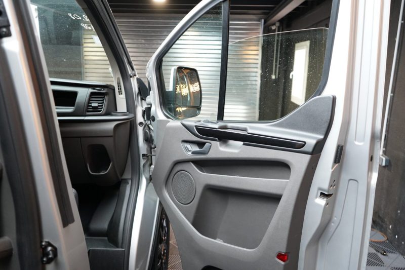 FORD TRANSIT CUSTOM 2022