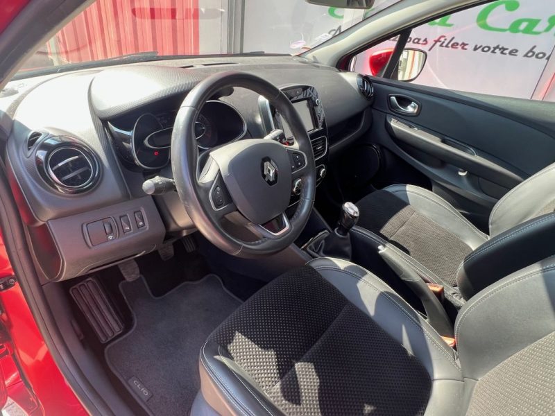 RENAULT CLIO 2016