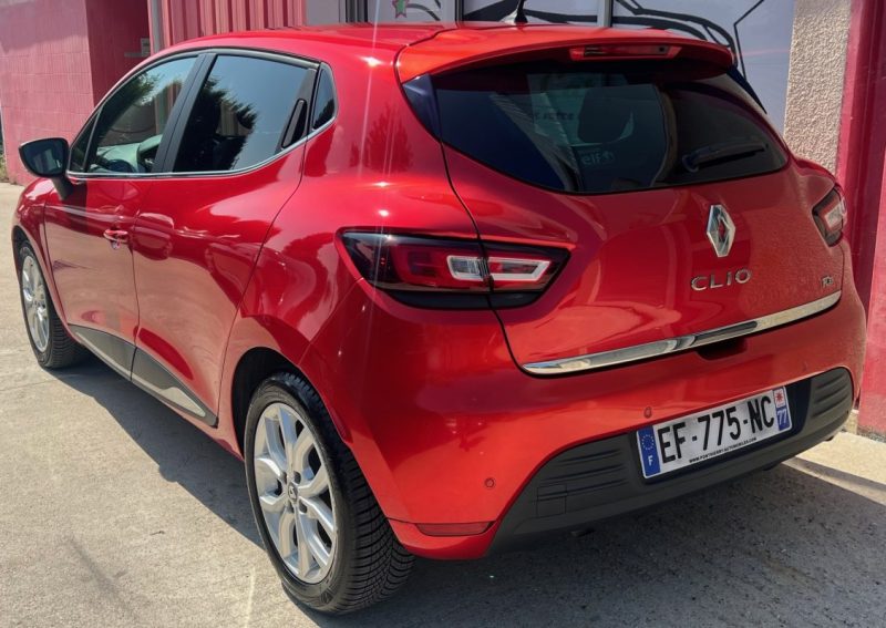 RENAULT CLIO 2016