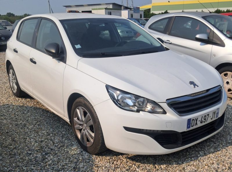 PEUGEOT 308 2015