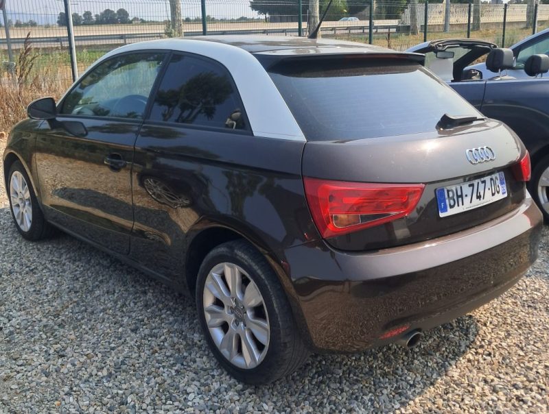 AUDI A1 2011