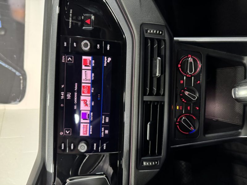 VOLKSWAGEN POLO 2018