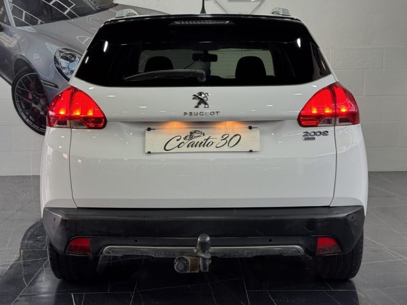 PEUGEOT 2008 2015