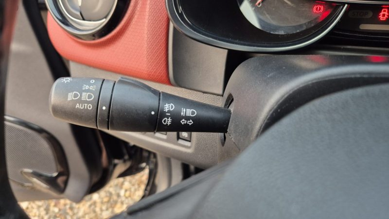 RENAULT CLIO 1.2 TCe 120ch energy Limited Intens EDC 5p