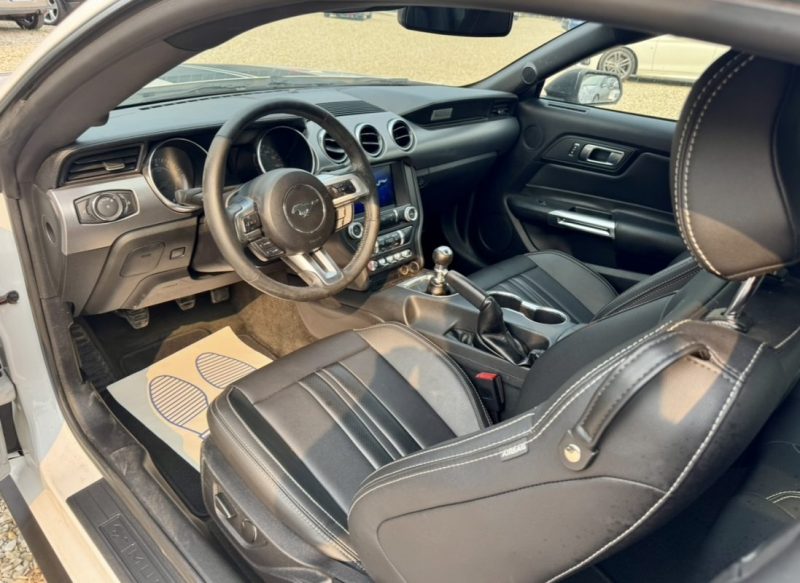 FORD MUSTANG 2.3 EcoBoost coupe 317ch