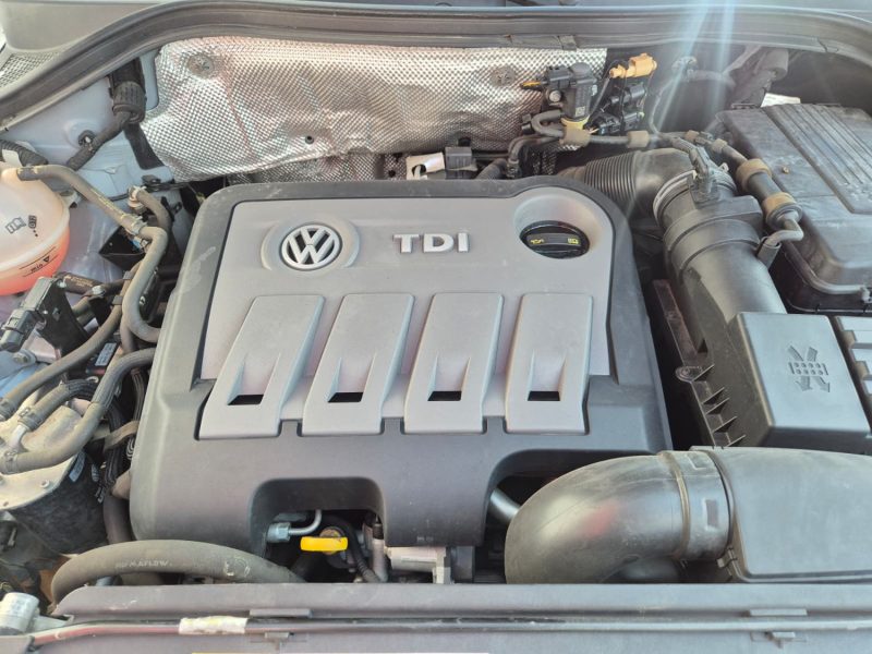 VOLKSWAGEN TIGUAN 2015