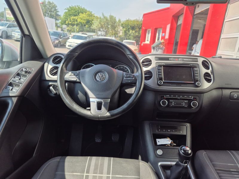 VOLKSWAGEN TIGUAN 2015