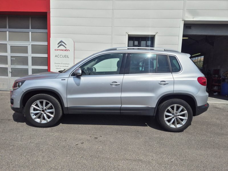 VOLKSWAGEN TIGUAN 2015