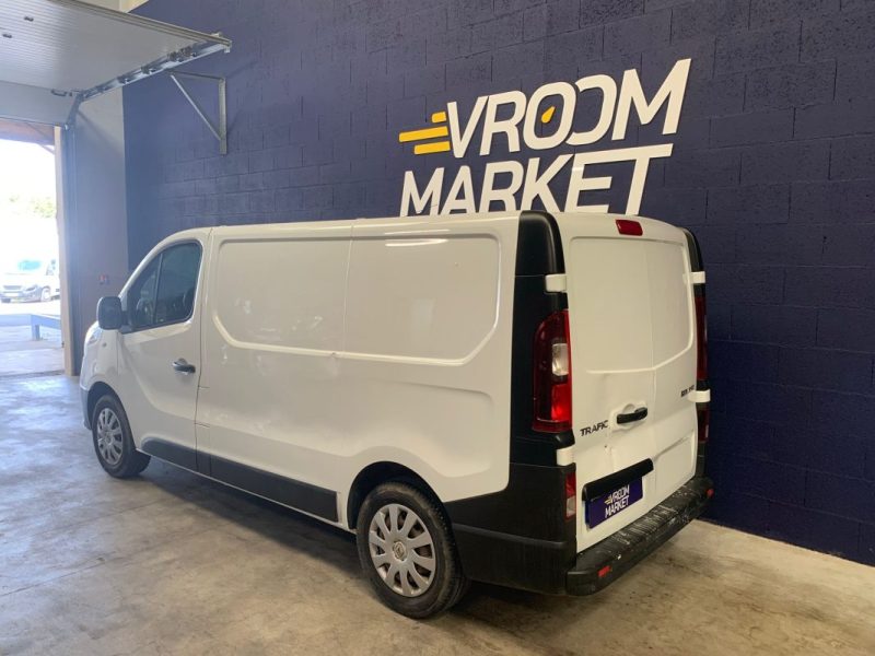 RENAULT TRAFIC Confort 1.6 dCi 120ch L1H1 