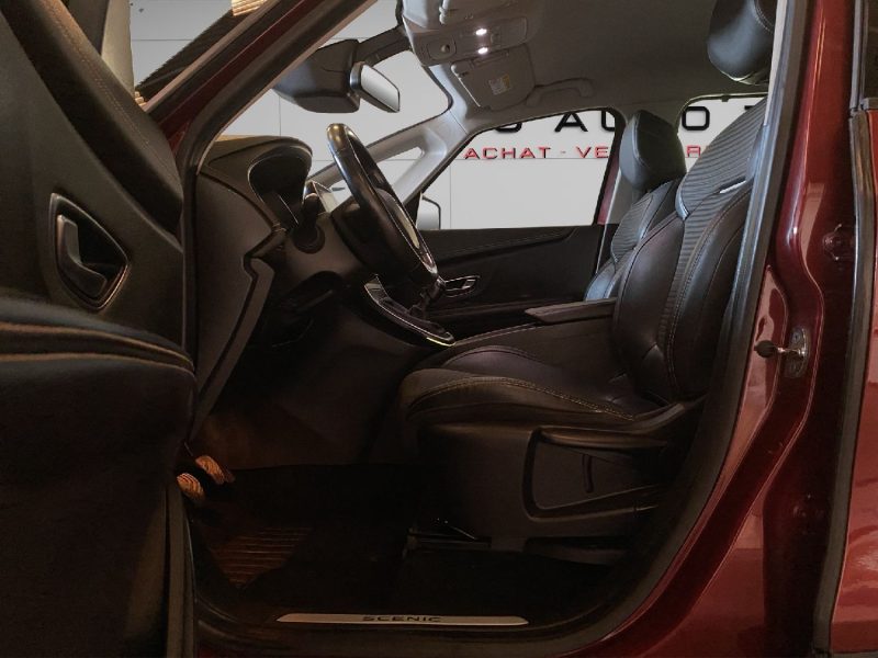 RENAULT SCENIC *7 PLACES* 1.6 dCi 130 CV *HAUT DE GAMME* *CAMERA DE RECUL*.