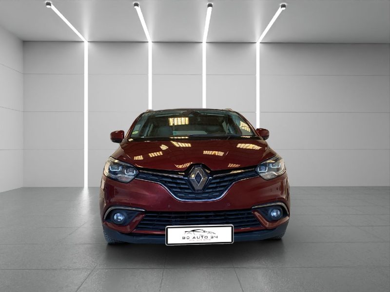 RENAULT SCENIC *7 PLACES* 1.6 dCi 130 CV *HAUT DE GAMME* *CAMERA DE RECUL*.