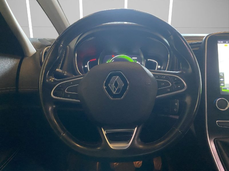 RENAULT SCENIC *7 PLACES* 1.6 dCi 130 CV *HAUT DE GAMME* *CAMERA DE RECUL*.