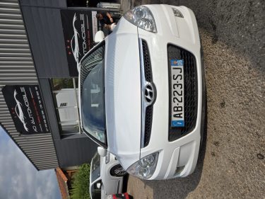 HYUNDAI I 30 2009