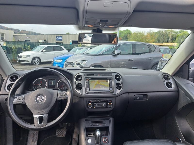 VOLKSWAGEN TIGUAN 2.0 TDI 140ch Carat 4Motion DSG7 Toit Ouvrant Panoramique Ecran GPS