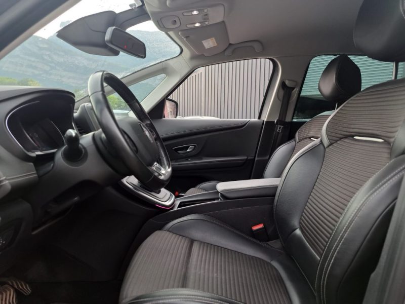 RENAULT SCENIC  2019