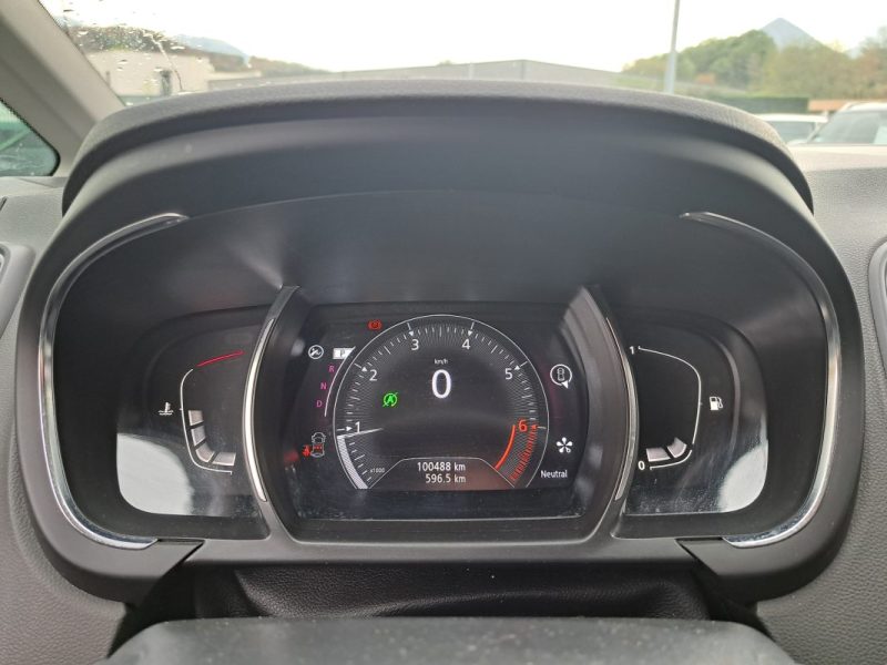 RENAULT SCENIC  2019