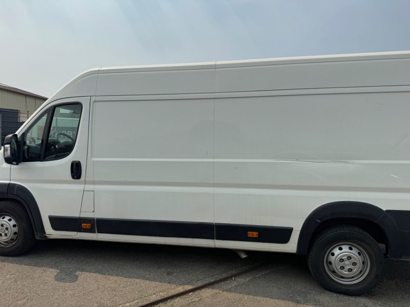 PEUGEOT BOXER L4H3 2.0 HDi 160 