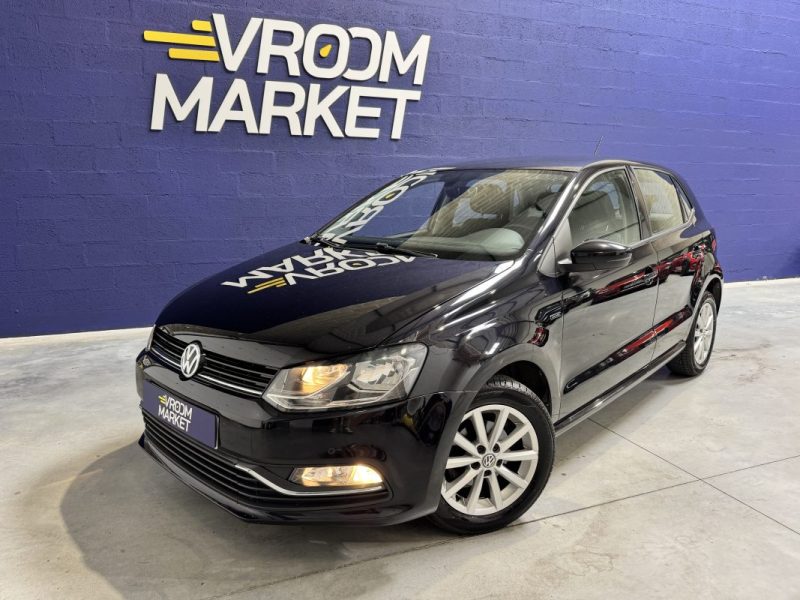 VOLKSWAGEN POLO 2015