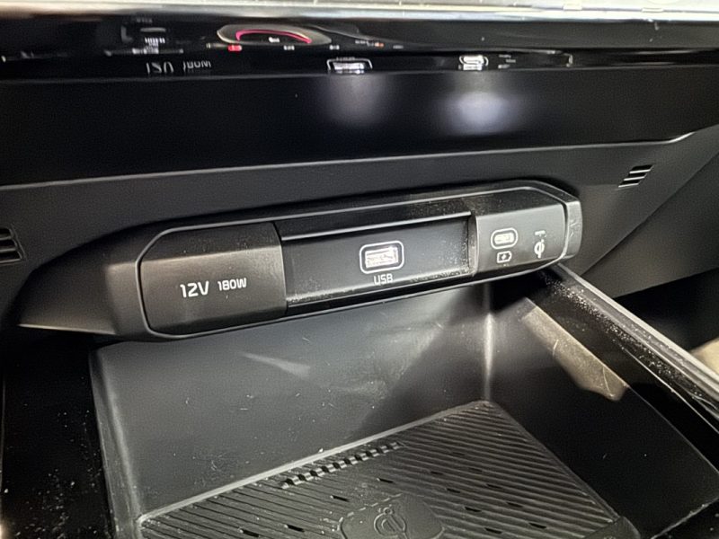 KIA NIRO 64 KWH 204 ch PREMIUM / SUIVI COMPLET KIA 