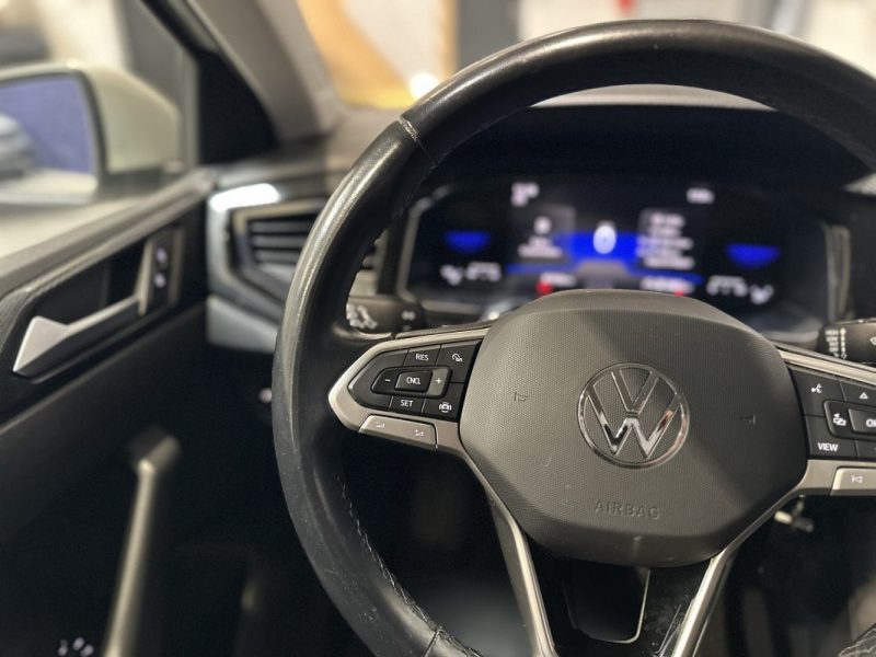 VOLKSWAGEN POLO 2023