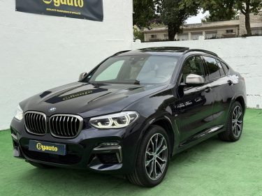 BMW X4 (2) M 40i XDRIVE 360 CV PACK PERFORMANCE / TOIT PANO / ATTELAGE / HUD