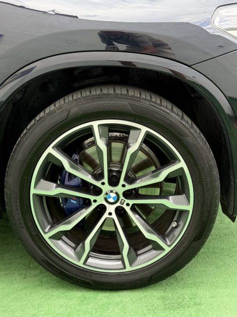 BMW X4 (2) M 40i XDRIVE 360 CV PACK PERFORMANCE / TOIT PANO / ATTELAGE / HUD