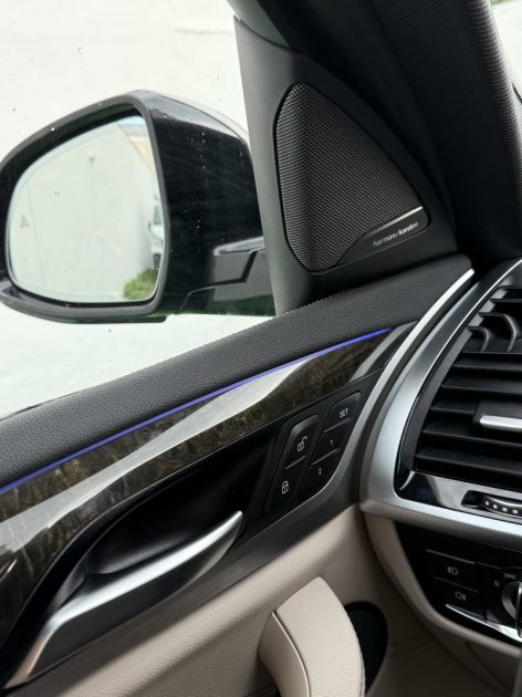 BMW X4 (2) M 40i XDRIVE 360 CV PACK PERFORMANCE / TOIT PANO / ATTELAGE / HUD