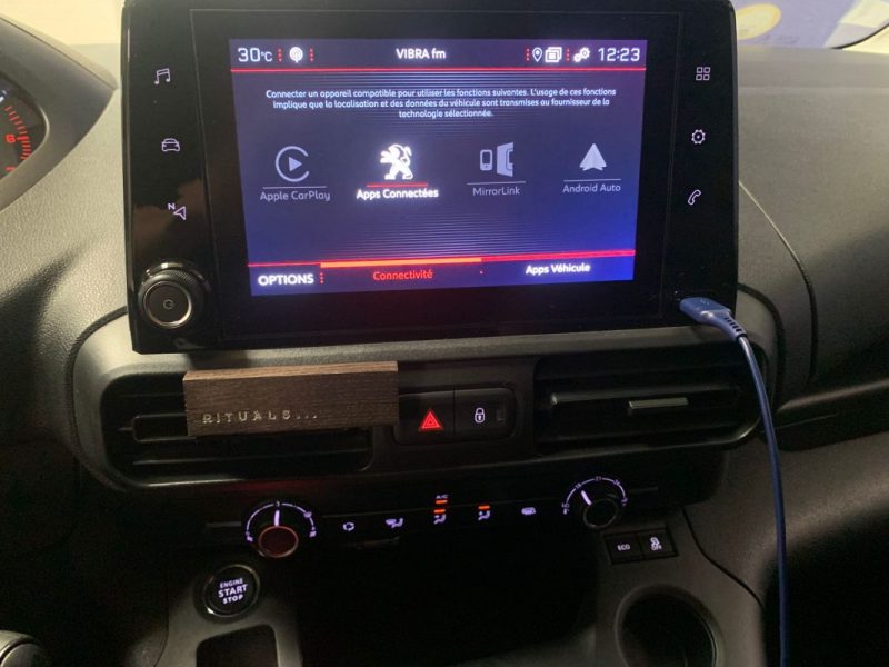 PEUGEOT PARTNER ASPHALT 1.5 BlueHDI 130ch BVA8-Galerie de rangement utile-Attelage-CarPlay