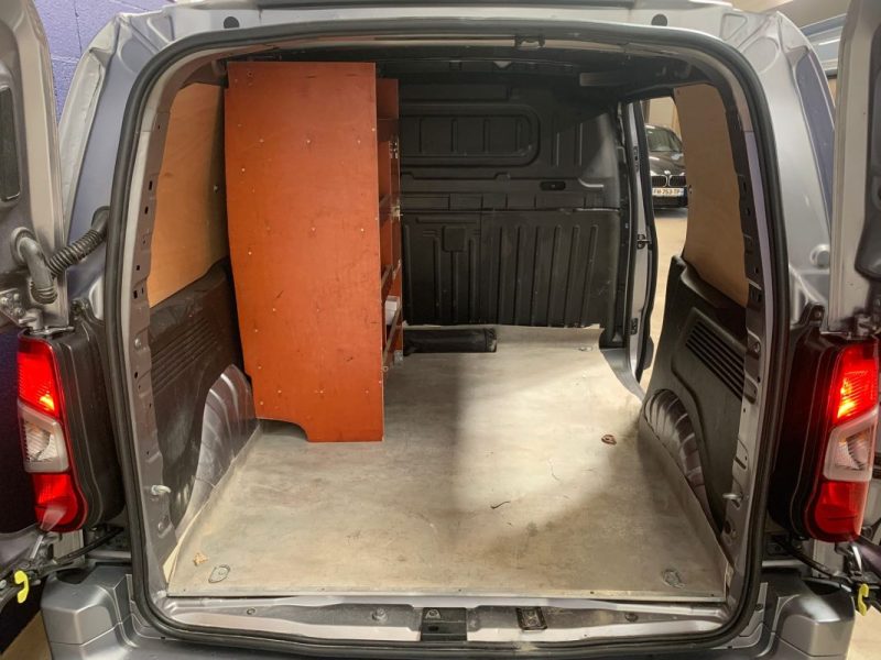 PEUGEOT PARTNER ASPHALT 1.5 BlueHDI 130ch BVA8-Galerie de rangement utile-Attelage-CarPlay