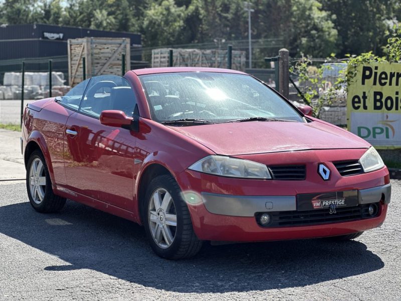 RENAULT MEGANE CC 2L 135CV / Paiement 4X ou 10X Possible