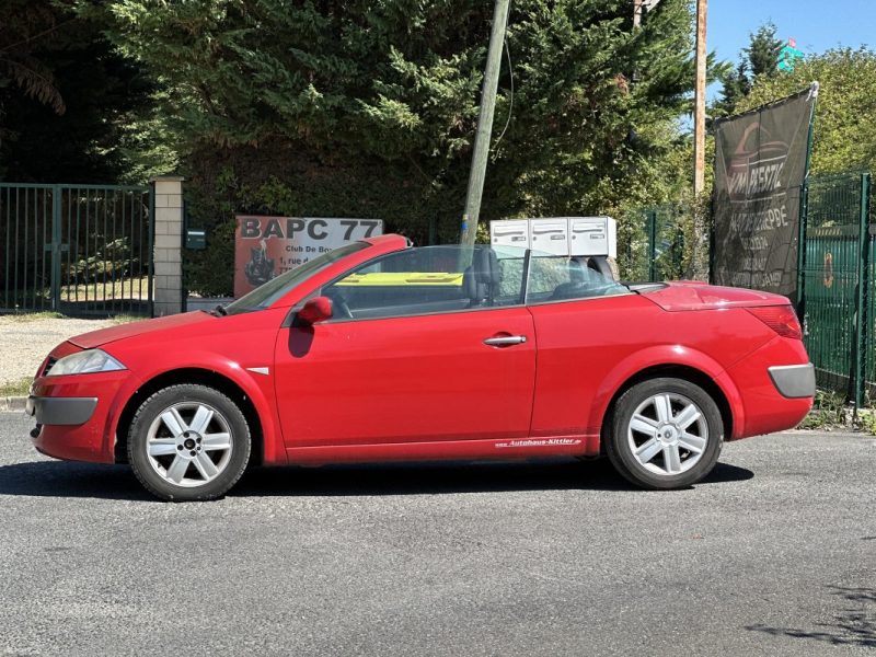 RENAULT MEGANE CC 2L 135CV / Paiement 4X ou 10X Possible
