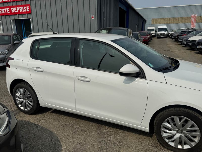PEUGEOT 308 1.5 HDi 130ch Premium 2PLACES