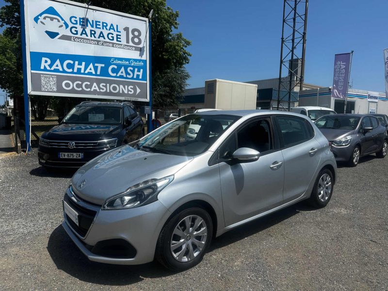 PEUGEOT 208 2015