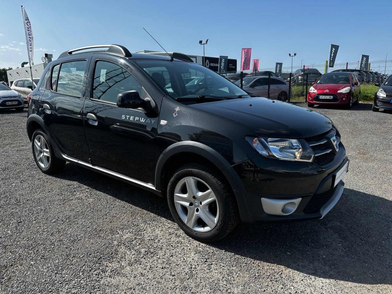 DACIA SANDERO 2014
