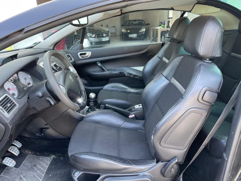 PEUGEOT 307 CC 2.0 HDi 136 ch pack véhicule vendu dans l\'etat condition marchand