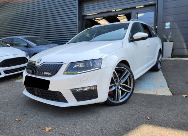 SKODA OCTAVIA COMBI 2.0 TSI 220 RS DSG6*ACC*CANTON*CUIR*GPS*