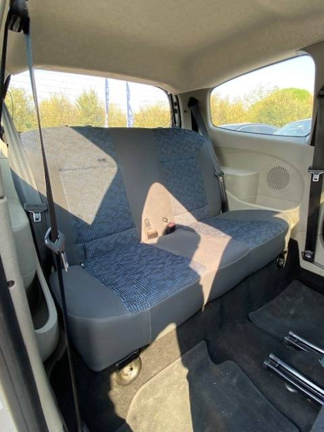 RENAULT TWINGO 1.2 16V LEV 75 AUTHENTIQUE