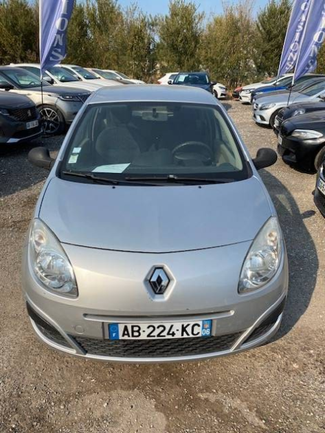 RENAULT TWINGO 1.2 16V LEV 75 AUTHENTIQUE