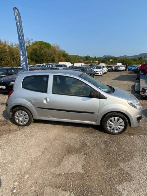 RENAULT TWINGO 1.2 16V LEV 75 AUTHENTIQUE
