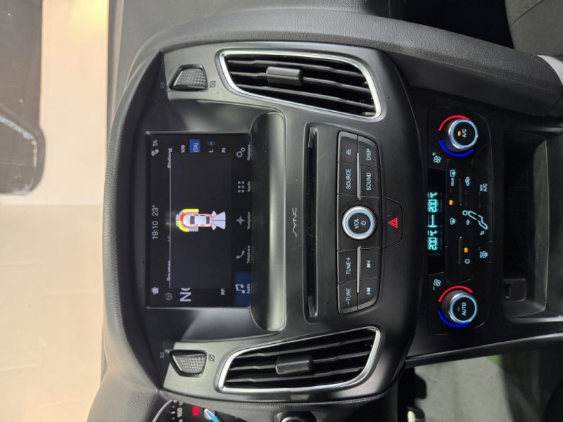 FORD FOCUS  ST-line 2017 1.5 TDCi 120ch